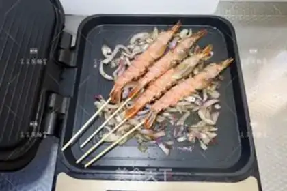 Make Fried red shrimp step 8