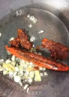 Make Spicy lobster step 3