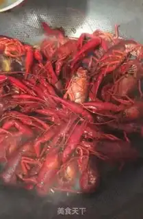 Make Spicy lobster step 4
