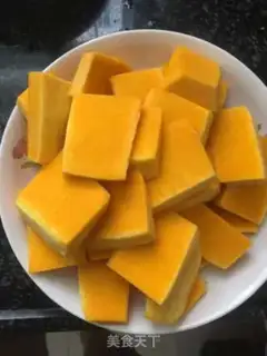 Make Pumpkin with garlic step 0