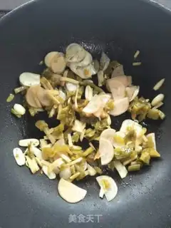 Make Sour sauce soup step 2
