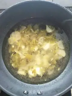 Make Sour sauce soup step 3