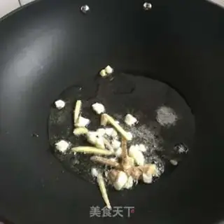 Make Garlic lobster step 5