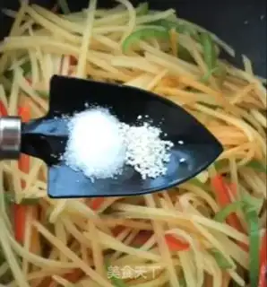 Make Spring rolls step 3