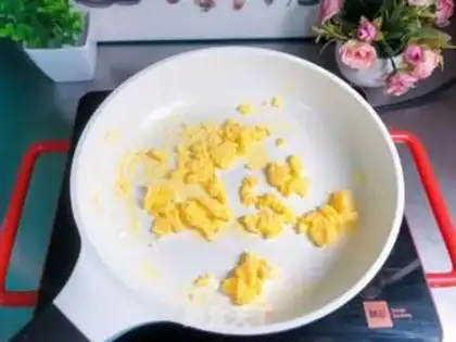 Make Pineapple rice step 7