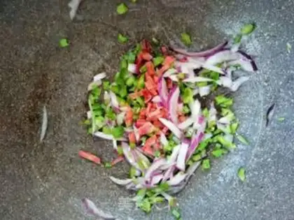 Make Pineapple rice step 3