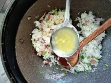 Make Pineapple rice step 5