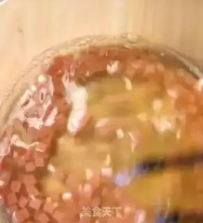 Make Two layers of thick egg fever step 1