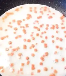 Make Two layers of thick egg fever step 5