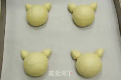Make Bear bread step 12