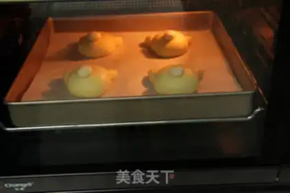 Make Bear bread step 14