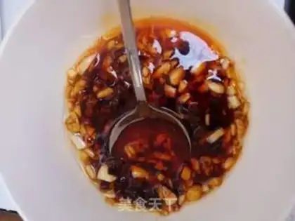 Make Scrambled eggplant step 1