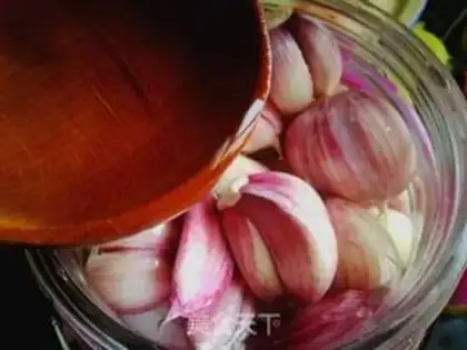 Make Pickle garlic step 7