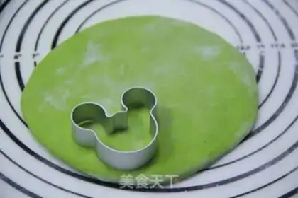 Make Vegetable cartoons step 2