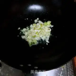 Make Scrambled eggs step 0