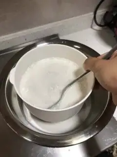 Make Red bean hoof cake step 1