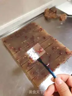 Make Red bean hoof cake step 10