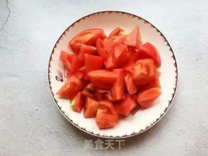 Make Tomato egg cover step 1
