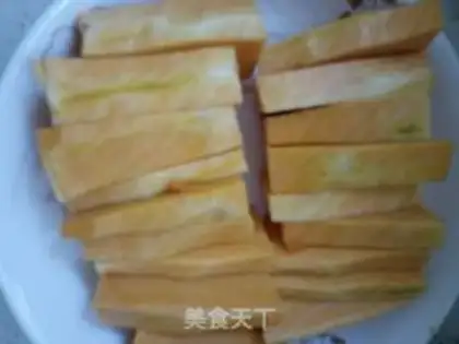 Make Plumbs, yellow roses step 0
