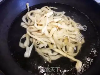 Make Tomato egg cover step 9