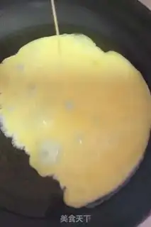 Make Northeast egg sauce step 2