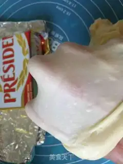 Make Bean roll bread step 4