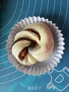 Make Bean roll bread step 12
