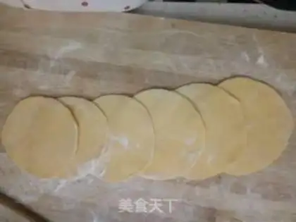 Make Plumbs, yellow roses step 11