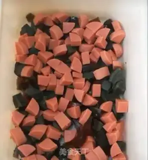 Make Colored two eggs step 3