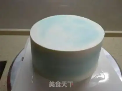Make A mermaid princess cake step 6
