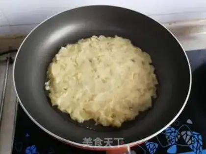 Make Potato cakes onions step 3