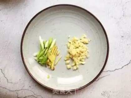 Make Bean bean noodle step 1