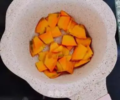 Make Pumpkin step 3