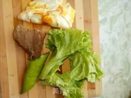 Make Crackers and meat step 5