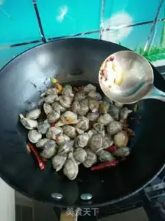 Make Spicy clams step 6