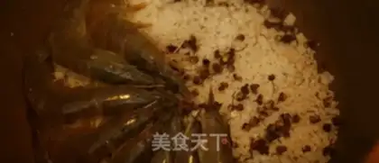 Make Salt shrimp step 1