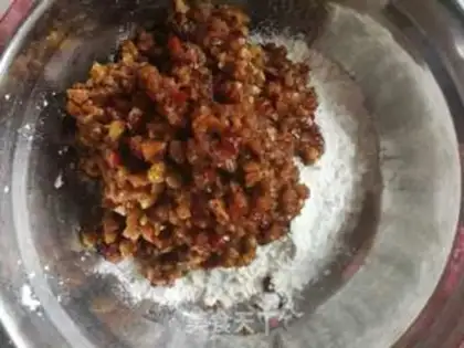 Make Red-tree walnut cake step 10