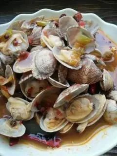 Make Spicy clams step 9