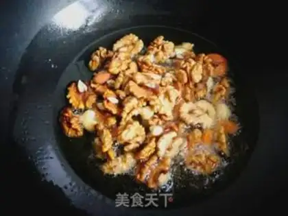 Make Amber walnuts step 6