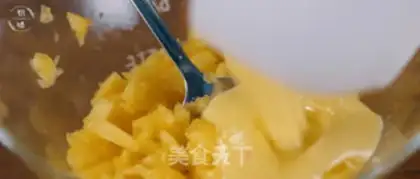 Make Pineapple ice cream step 6