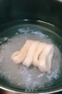 Make Fried squid rings step 2
