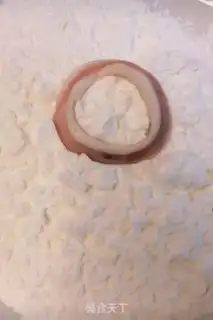 Make Fried squid rings step 3