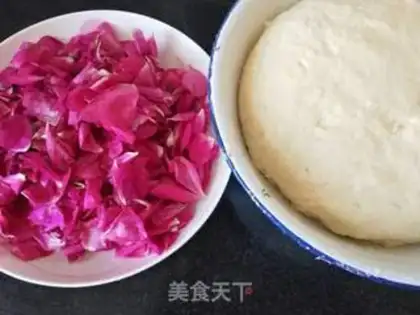 Make Wild rose rolls step 2