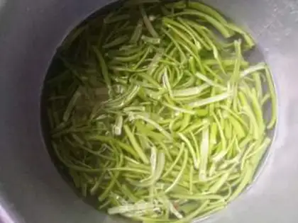 Make Hot peppers and cabbage step 3