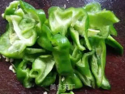 Make Hot peppers and cabbage step 5