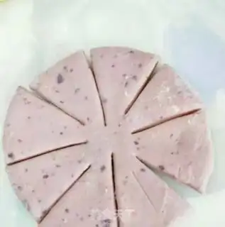 Make Flower buns step 7