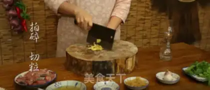 Make ♪ The crumbs ♪ step 1