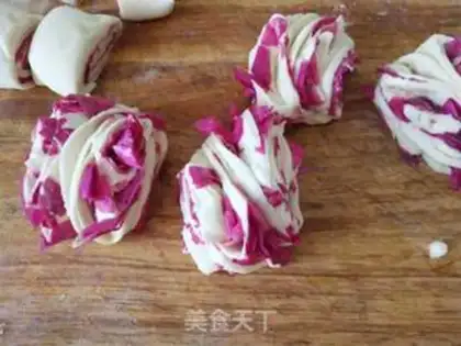 Make Wild rose rolls step 8