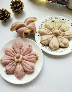 Make Flower buns step 12