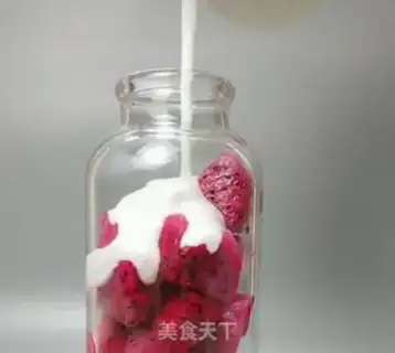 Make Flamingo yogurt step 0